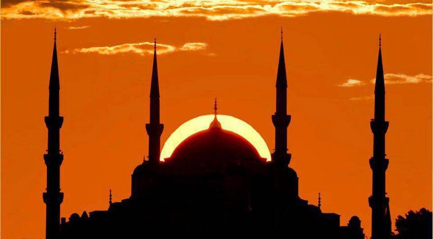 Bugün Miraç Kandili