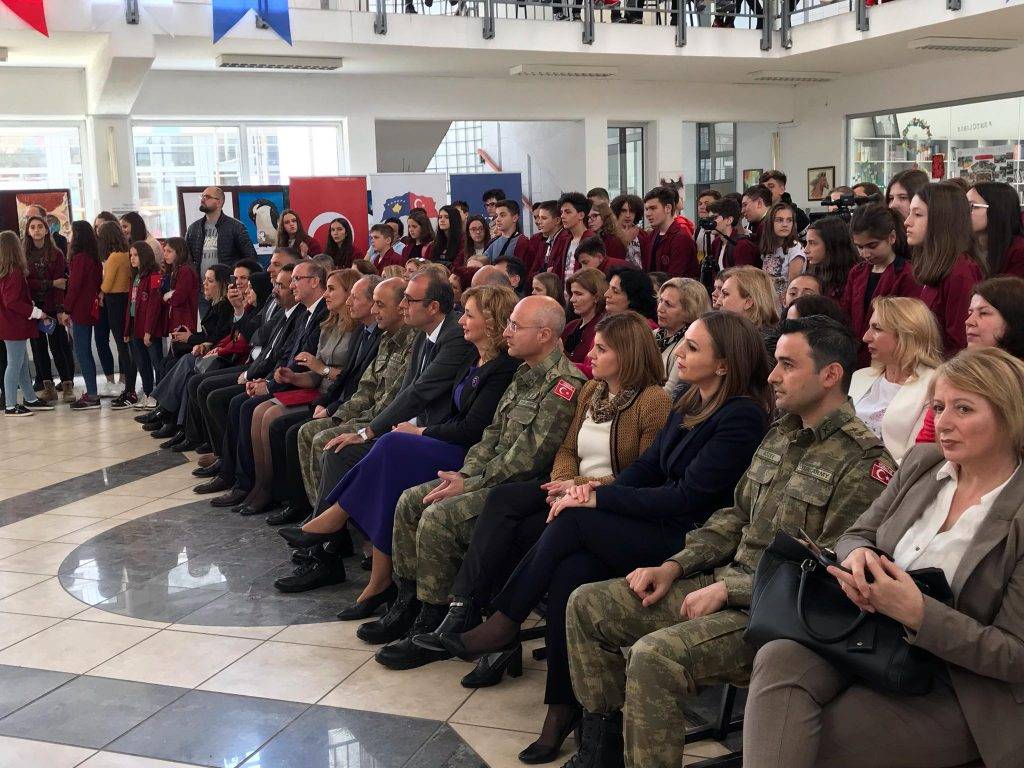 Türk KFOR’undan “Xhemajl Mustafa” Okuluna Destek