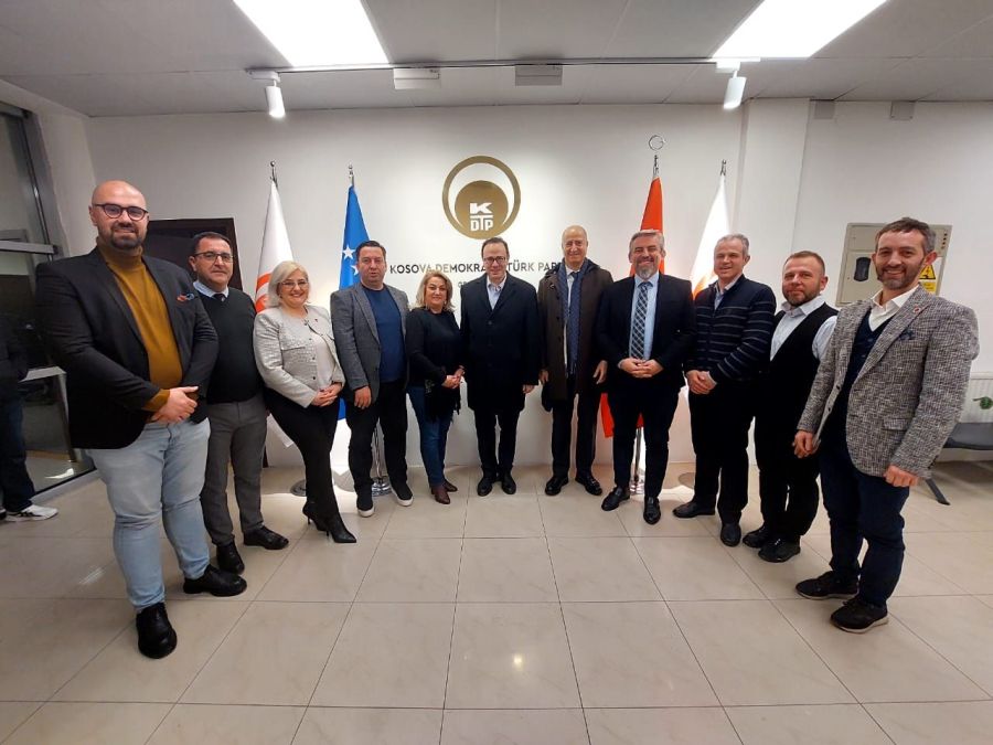 Büyükelçi Angılı, Bakan Damka ve KDTP Yönetimiyle Görüştü