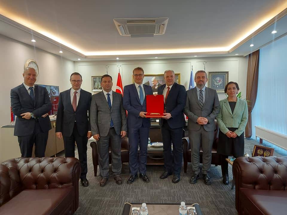 Büyükelçi Saygılı, KDTP Yetkilileri ve STK Temsilcileriyle Görüştü