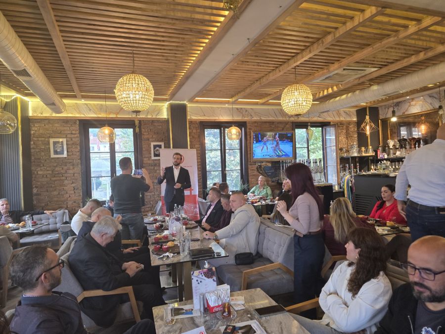 KDTP Adayları Kahvaltıda Dernek Temsilcileriyle Buluştu