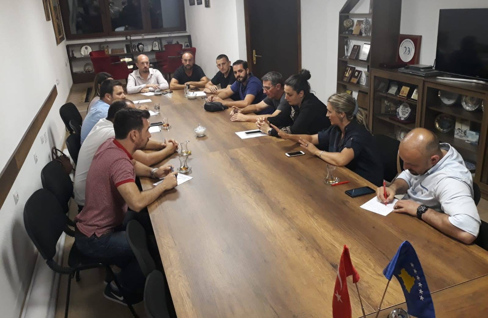 KDTP  Prizren Şubesi’nde Eğitim İstişare Edildi