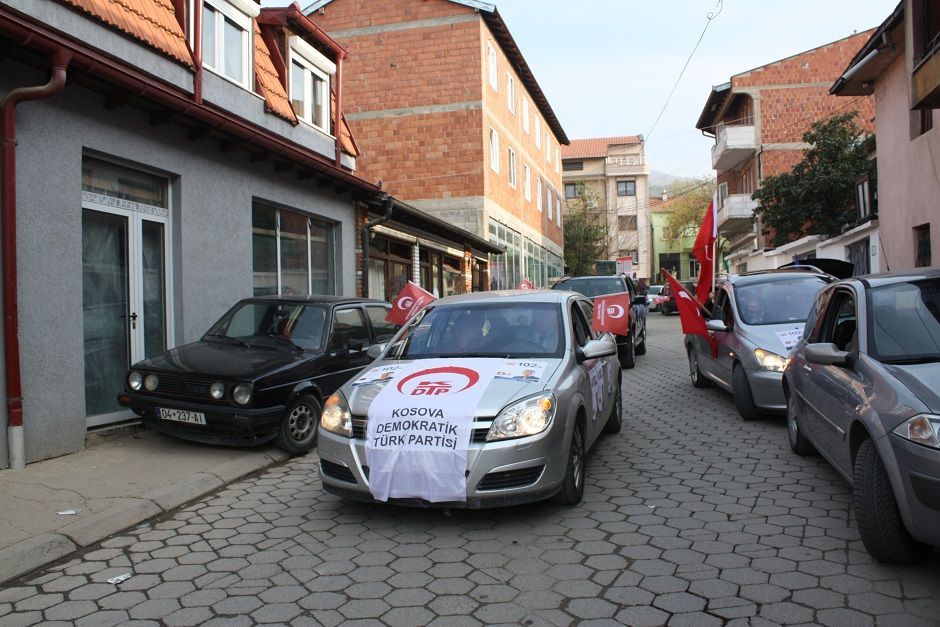 KDTP Konvoyu Prizren Sokaklarında