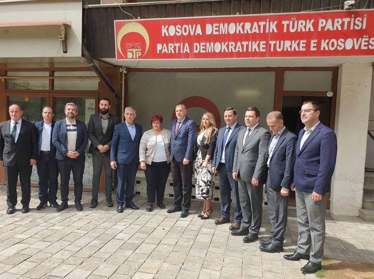 Dr. Sulejman Ugljanin KDTP’yi Ziyaret Etti