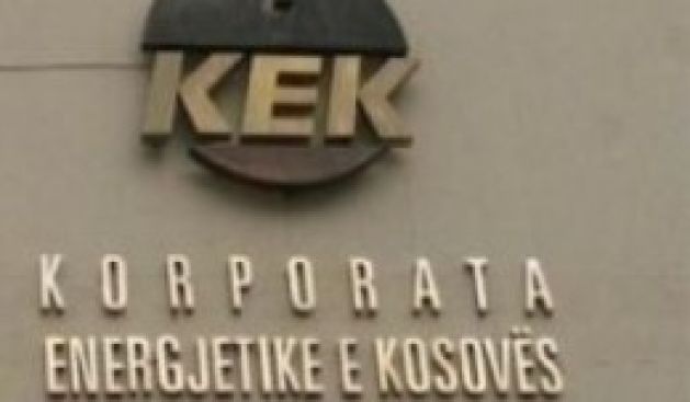 Kar ve KEK Birçok Bölgeyi Elektriksiz Bıraktı