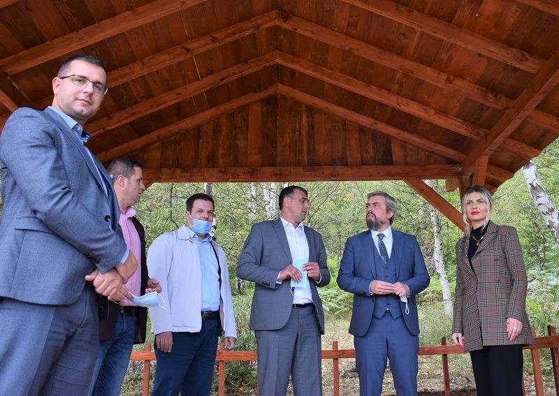 Bakan Kervan Dragash Belediyesini Ziyaret Etti