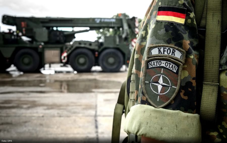 Almanya, Kosova’daki Askerlerinin Görevini Uzattı