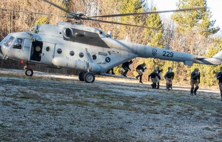 Kosova’nın Batısında KFOR Tatbikatları