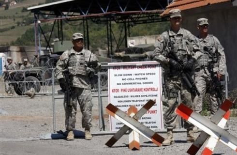 KFOR, Sırp Otobüslerin Geçişine İzin Vermedi
