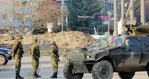 KFOR, İki Sırp Vatandaşını Zubin Potok’ta Durdurdu