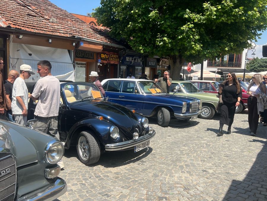 Prizren'de 20. "Oldtimer" Klasik Otomobil Festivali Düzenlendi