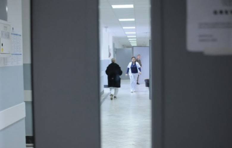 Hastane Koridorunda Doğum Olayını Polis İnceliyor