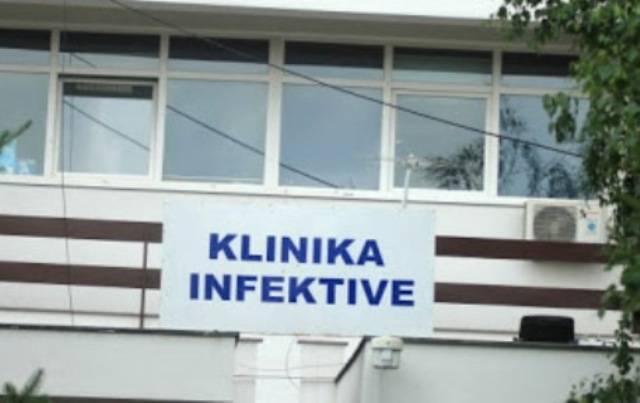 Klinikte Tedavi Gören 43 Hastadan Bir Kadının Durumu Ağır