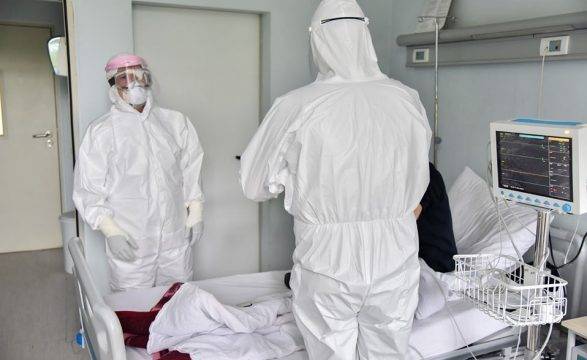 Covid-19 Tedavisi Gören 3 Hastanın Durumu Ağır
