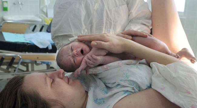 Doğum Kliniğinde Sadece Dün 33 Bebek Doğdu