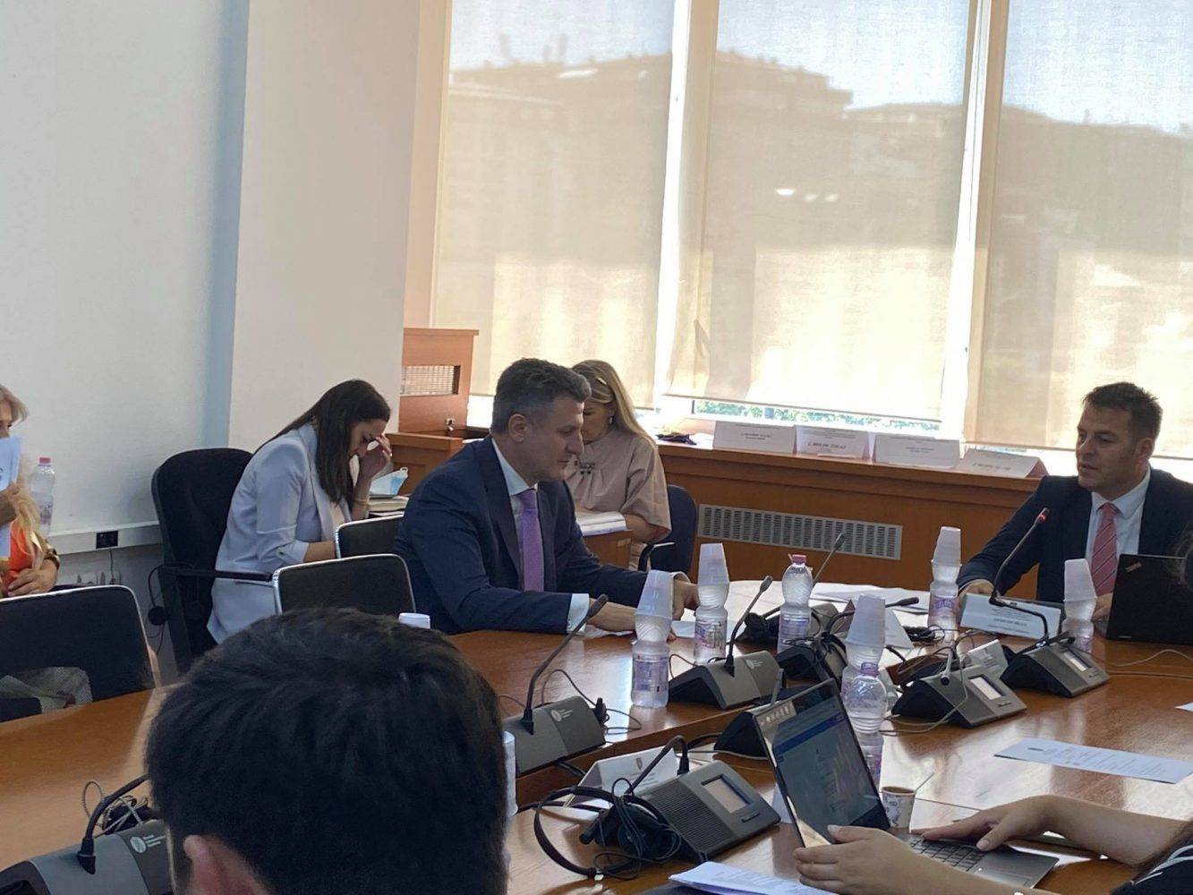 Aşıların Temini İçin 25 Milyon Euro Kredi Alınacak