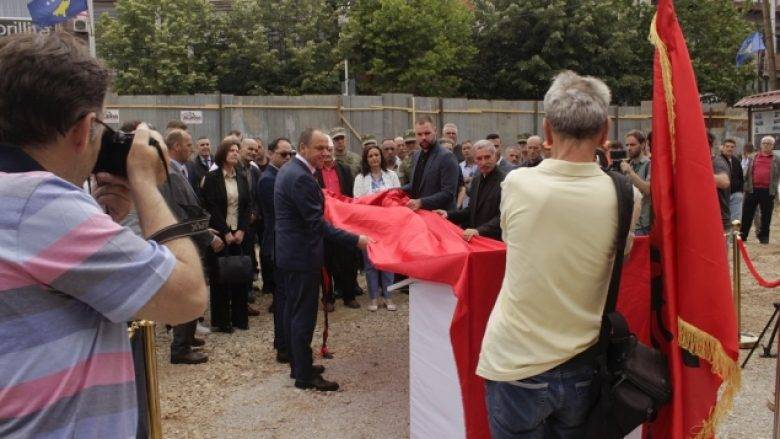 Ekrem Rexha – Komutan Drini Anıtı