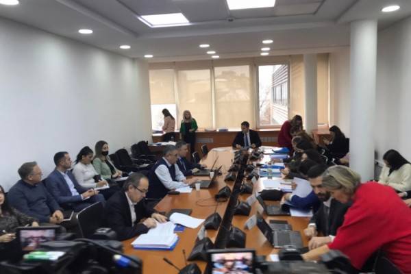Bütçe Komisyonu Kuzey İçin KOSTT’nin 33 Milyon Euroluk Talebini Reddetti