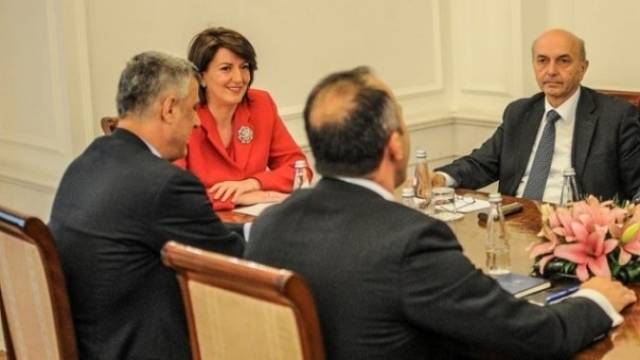 Uzlaşma veya Seçimler