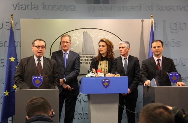 AK Raporu Başarı ve Zorlukları Vurguluyor