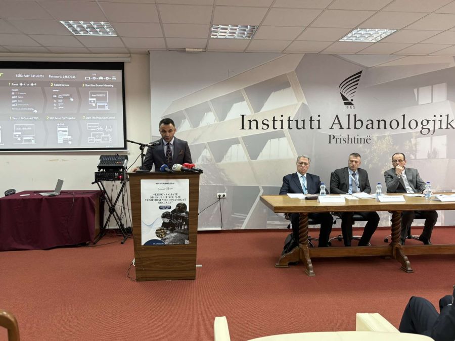 Arnavut Tarihini Derinlemesine Öğrenmek İsteyen Biri Osmanlı Arşivlerini İncelemeli
