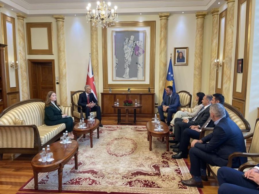Blair Konjufca Tarafından Ağırlandı