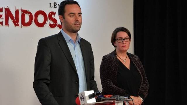 Konjufca ve Dërguti Ev Hapsinden Kurtuldu