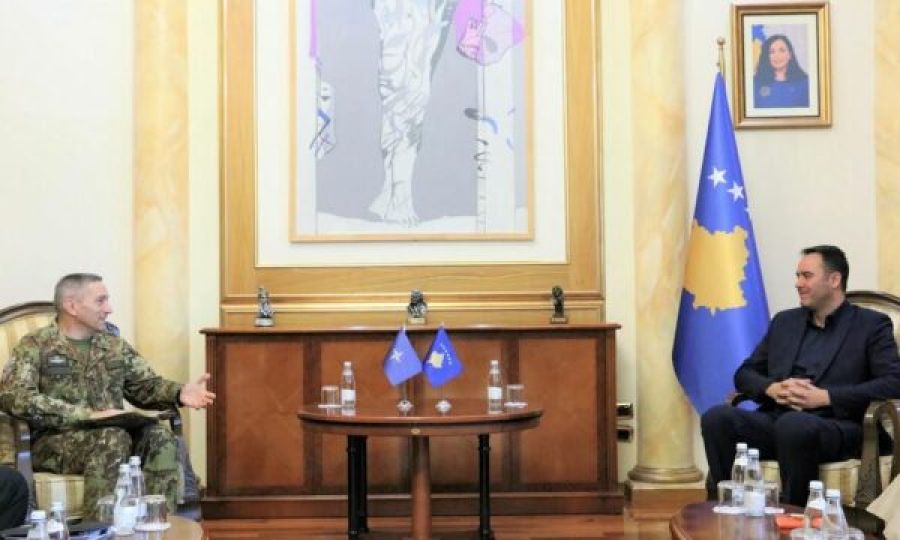 Konjufca, KFOR Komutanı ile Görüştü