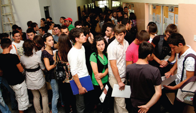 Priştine Üniversitesi 2010-2011 Yılı programını Açıkladı