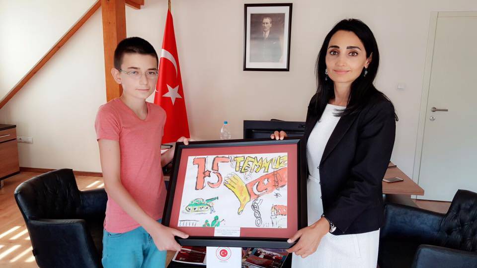 15 Temmuz Ruhu' Yarışmasında Enes Gjurgjali Birinci Oldu