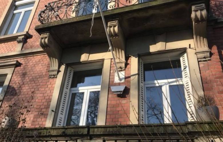 Kosova’nın Strasburg Konsolosluğu Saldırıya Uğradı