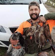 Köpek, silahla sahibini öldürdü