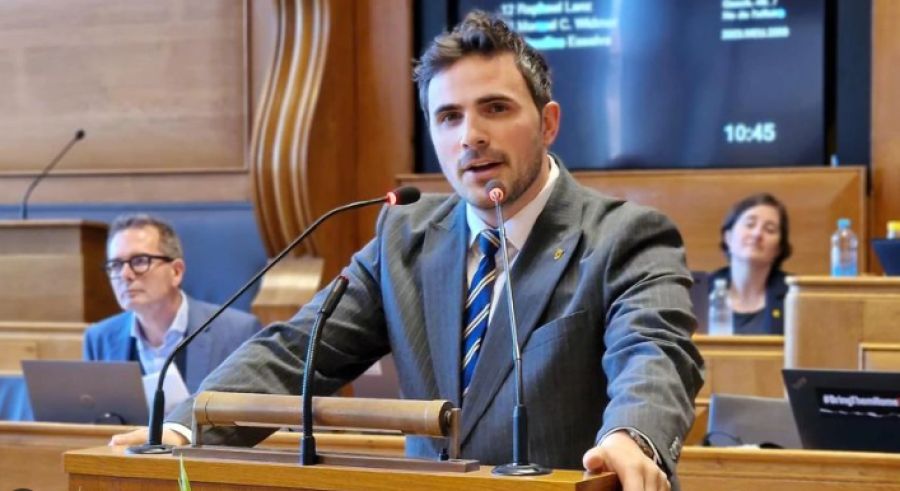 Kosova Ekonomisi Kendi Kendini Yok Etme Sürecine Girdi