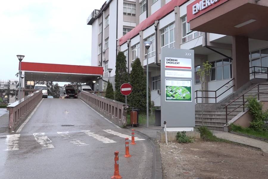 220 Yeni Kornavirüs Vakası, 8 Kişi Hayatını Kaybetti