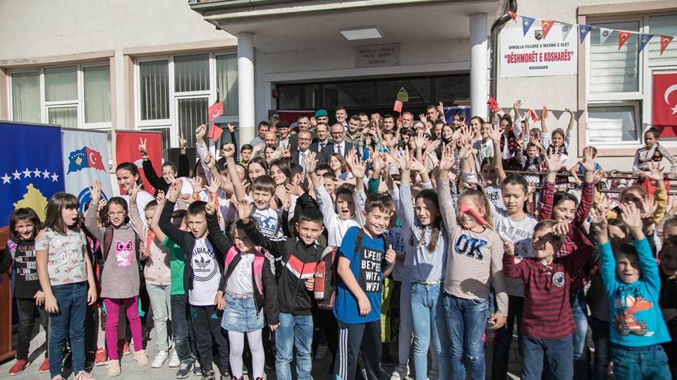 Mehmetçik Koşare Köyü Öğrencilerini Sevindirdi