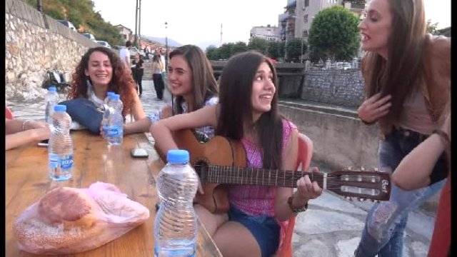 Prizren'de 'Pideni kap da gel' iftarı düzenlendi