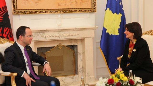 Kosova ve Arnavutluk İşbirliği İlerletilmeli