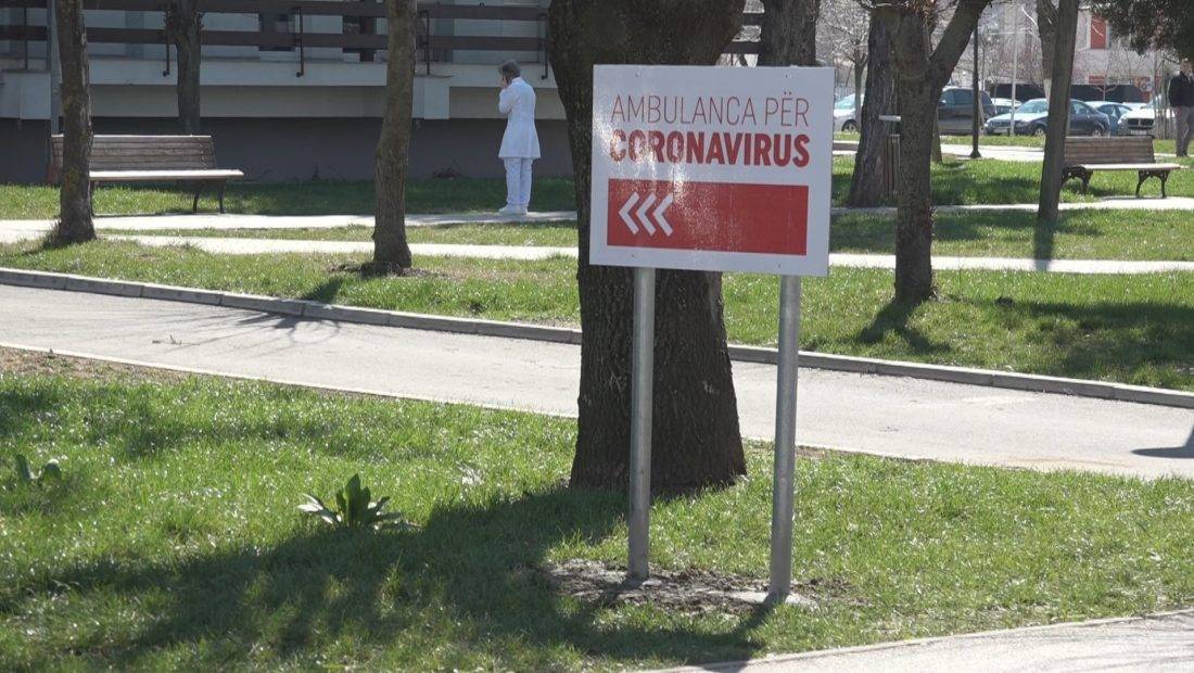Klinikte 48 Kişi Tedavide, 5’i Yoğun Bakımda