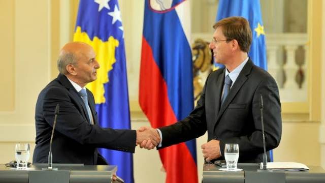 Slovenya'dan Kosova'ya Her Yanlı Destek