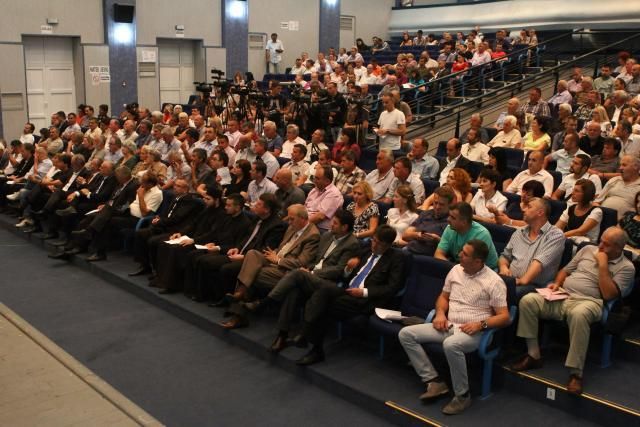 Sırplar 'Kosova ve Metohija Geçici Meclisi' Kurdu