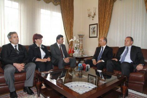 Kosovalı Bakan Yağcılar, Türkiye'den Destek İstedi
