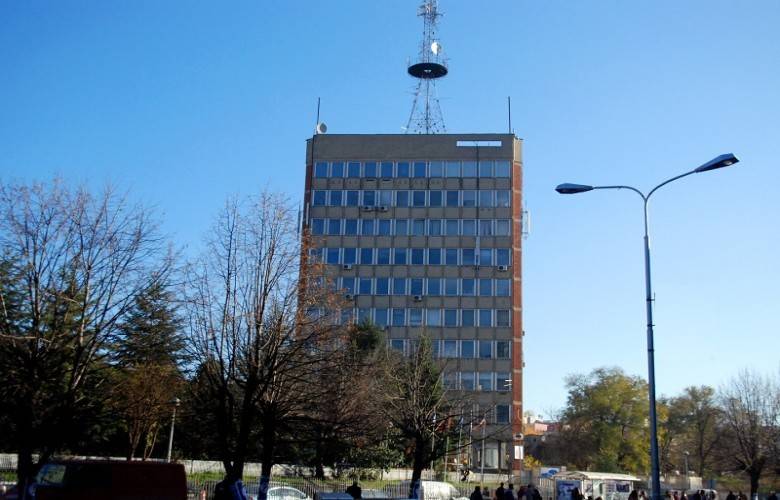 Altı Dilde Programın Yapıldığı Kosova Radyosu 18 Yaşında
