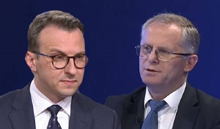 Kosova ve Sırbistan Bugün Brüksel’de Plakalar Konusunu Görüşecek