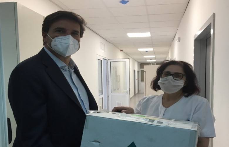 AB’den Kosova’ya 60 Bin Covid-19 Test Kiti