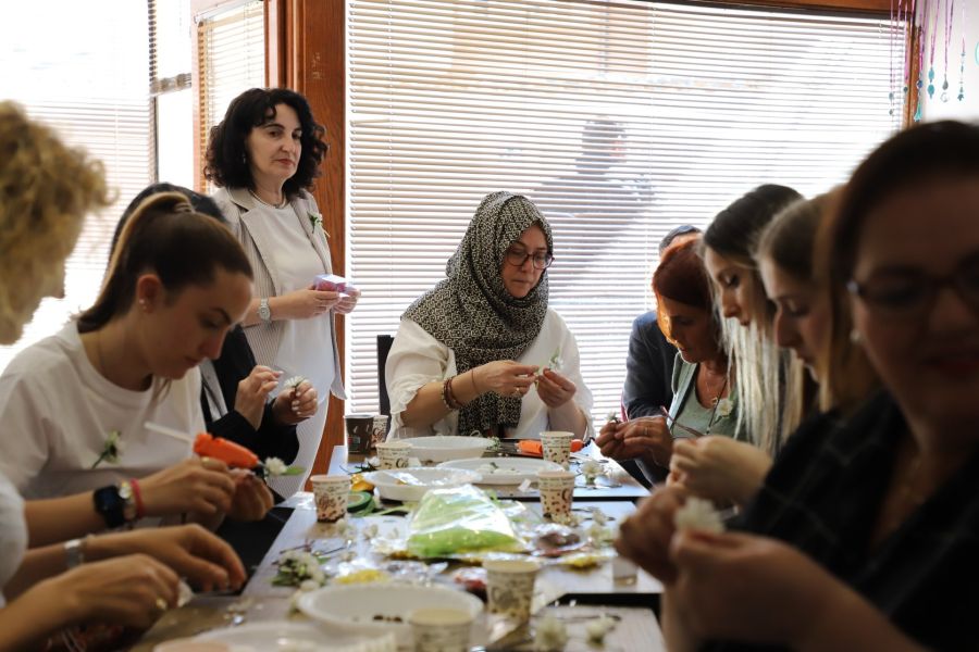 Prizren’de İpek Koza Sanatı Kursu Başladı