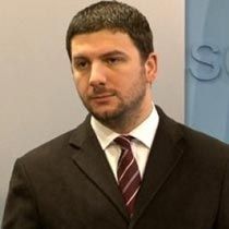 Hükümet: AAK Asılsız İddialar İçin Halktan Özür Dilemeli
