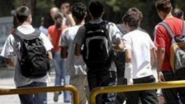 Priştine'de Cinayetten Sonra Okullarda Güvenlik Talep Ediliyor