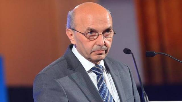 Başbakan İsa Mustafa Brüksel'de