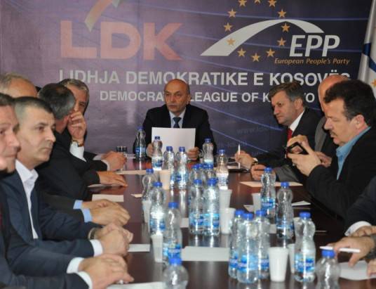 LDK: VV Samimiyetsiz ve Tecrübesiz