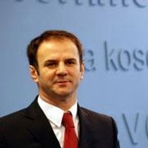 Kuçi,  İnsan ve Azınlıklar Bölgesel Konferansı İçin Podgorica'da